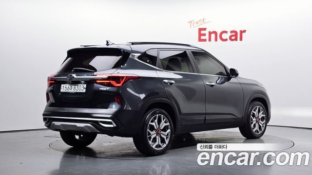 Kia Seltos из Кореи Encar