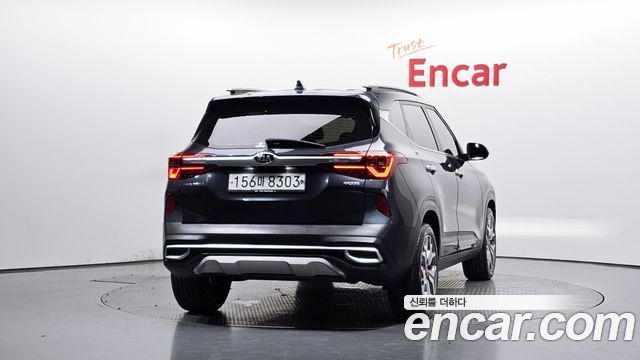 Kia Seltos из Кореи Encar