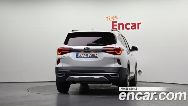 Kia Seltos из Кореи Encar