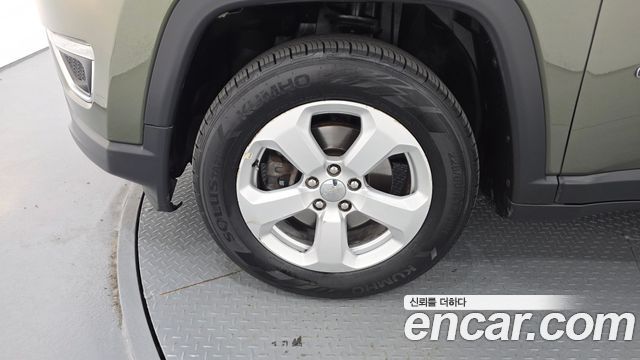 Jeep Compass 2.4 Limitied AWD — пробег 104 450 км — фото 5 из 5