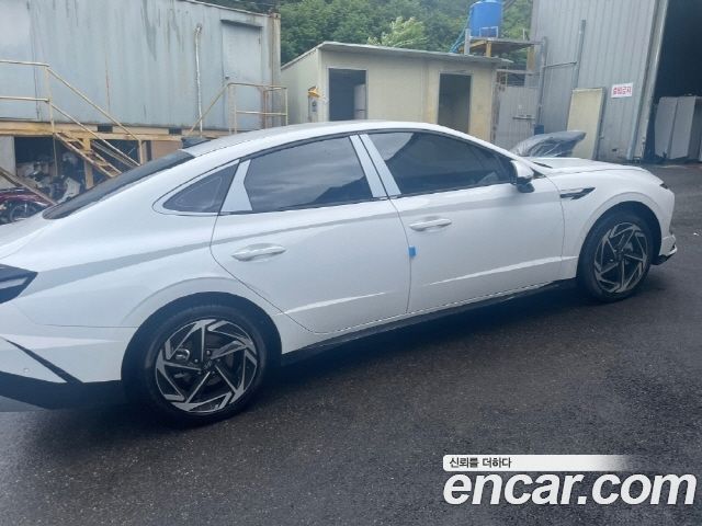 Hyundai Sonata Inspiration — пробег 32 740 км — фото 3 из 5