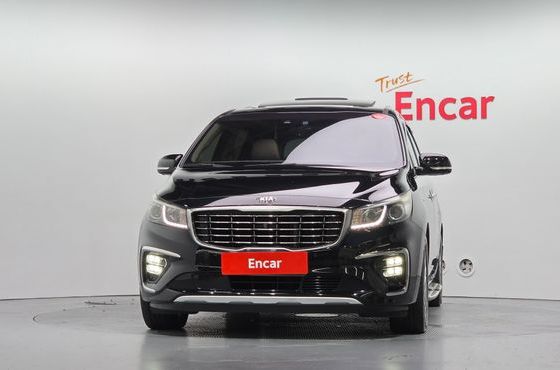 Kia Carnival 9-seater Noblesse — пробег 160 306 км — фото 3 из 5