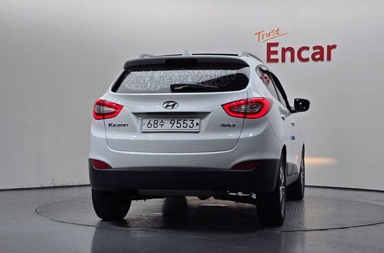 Hyundai Tucson Diesel(e-VGT) 2WD Modern — пробег 151 582 км — фото 4 из 5