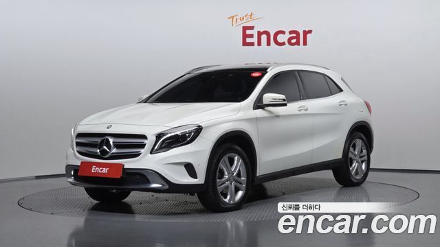 Mercedes-Benz GLA-Class GLA200 d — пробег 20 172 км — фото 1 из 5
