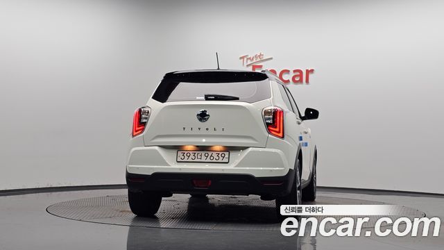 Ssangyong TIBOLI Gasoline 1.5 2WD V7 — пробег 10 886 км — фото 4 из 5