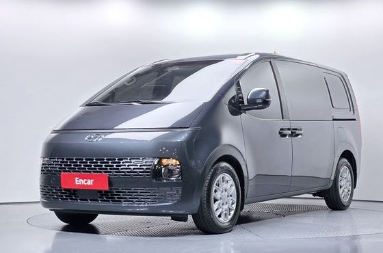 Hyundai Staria Cargo 5-Seater Modern — пробег 75 665 км — фото 1 из 5
