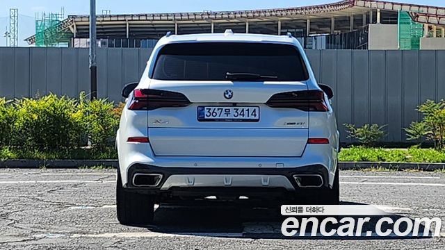 BMW X5 xDrive 40i M Sport — пробег 26 791 км — фото 4 из 5
