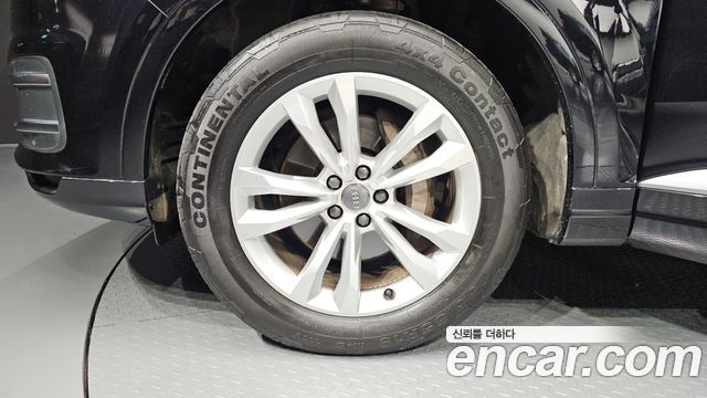 Audi Q7 из Кореи Encar