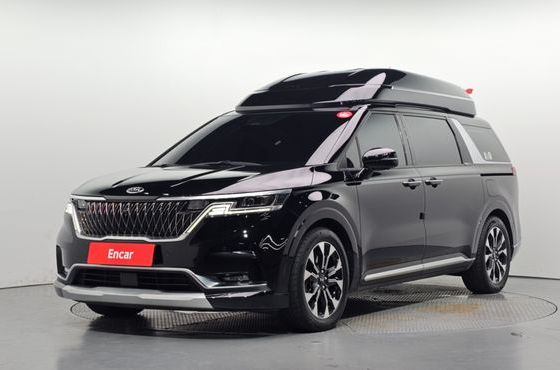 Kia Carnival Diesel 9-Seater Hi-Limousine Signature — пробег 133 683 км — фото 1 из 5