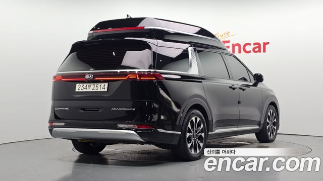 Kia Carnival из Кореи Encar