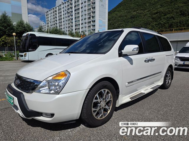 Kia Carnival Grand Carnival GLX Luxury — пробег 124 200 км — фото 1 из 5