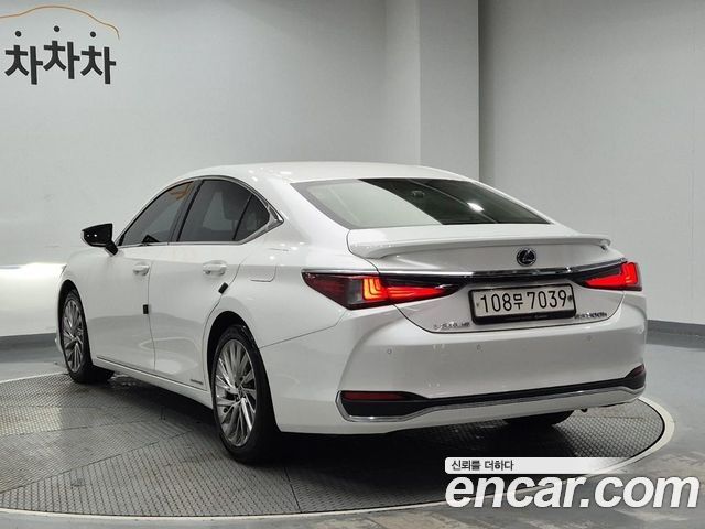 Lexus ES из Кореи Encar