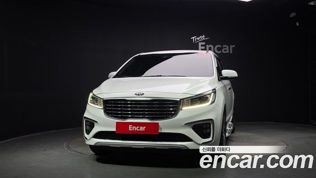 Kia Carnival Gasoline 7-Seater Limousine President — пробег 78 850 км — фото 3 из 5