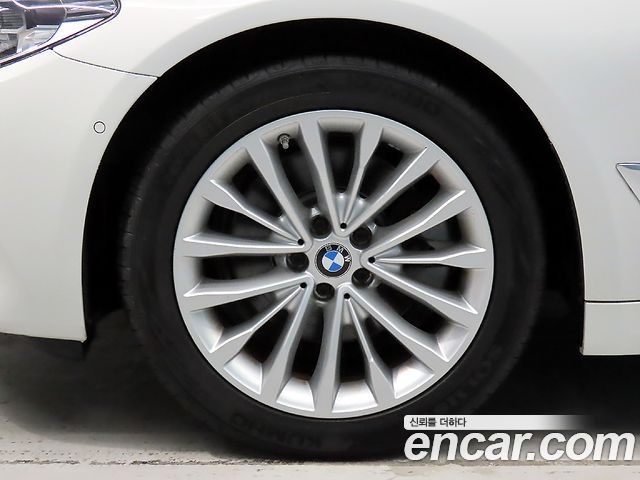 BMW 5-Series 520d xDrive Luxury Plus — пробег 136 000 км — фото 5 из 5