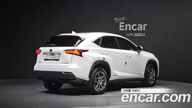 Lexus NX Supreme — пробег 97 327 км — фото 2 из 5
