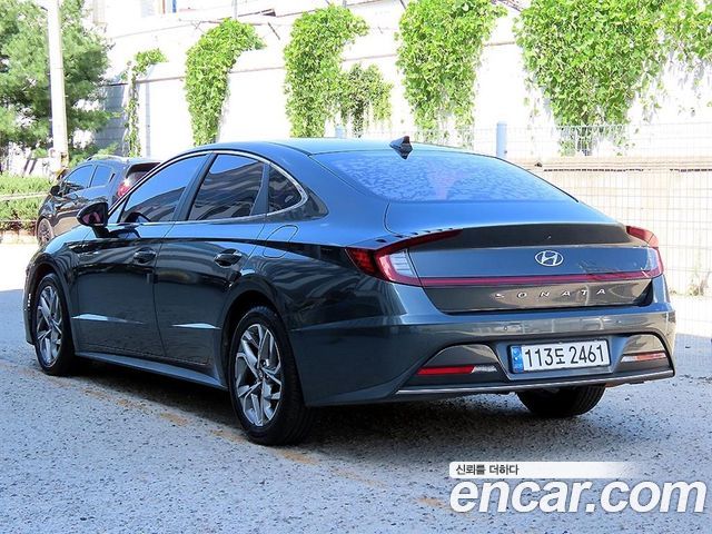 Hyundai Sonata 2.0 Premium — пробег 98 941 км — фото 2 из 5