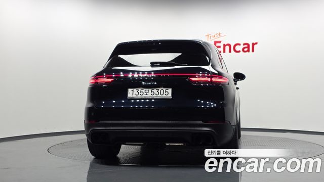 Porsche Cayenne 3.0 — пробег 61 238 км — фото 4 из 5