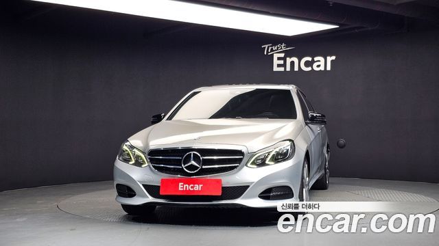 Mercedes-Benz E-Class E220 Bluetec Avantgarde Sport — пробег 149 110 км — фото 3 из 5