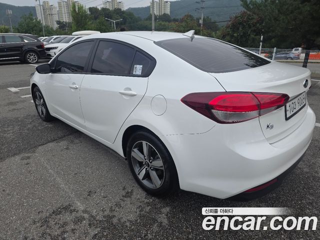 Kia K3 Trendy — пробег 80 000 км — фото 3 из 5
