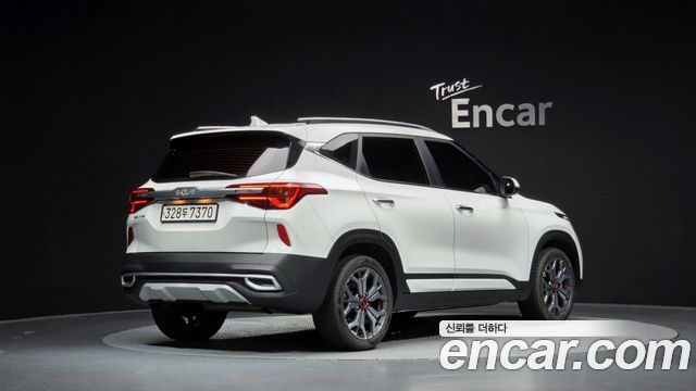 Kia Seltos из Кореи Encar