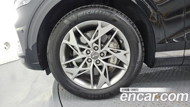 Genesis GV70 из Кореи Encar