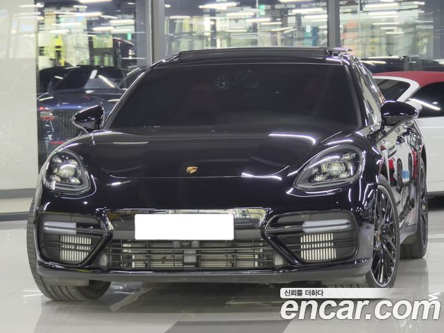 Porsche Panamera 4.0 Turbo — пробег 18 000 км — фото 1 из 5