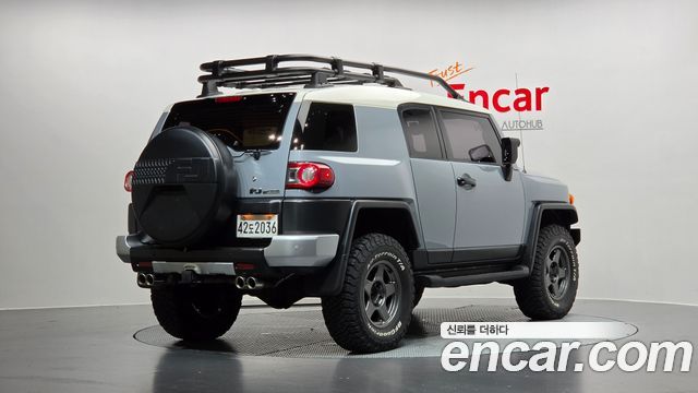 Toyota FJ Cruiser из Кореи Encar