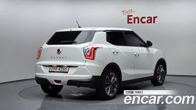 Ssangyong TIBOLI из Кореи Encar