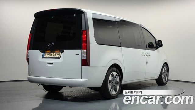 Hyundai Staria из Кореи Encar