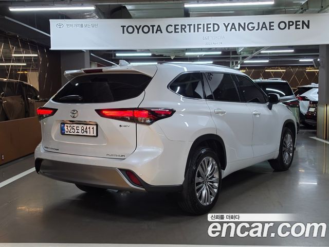 Toyota Highlander 2.5 4WD Platimum — пробег 6 120 км — фото 2 из 5