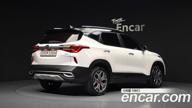 Kia Seltos из Кореи Encar