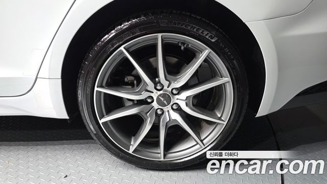 Genesis G70 из Кореи Encar