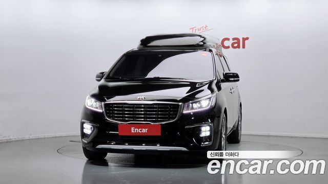 Kia Carnival Gasoline 7-Seater Limousine President — пробег 89 432 км — фото 3 из 5
