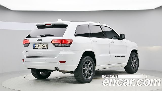 Jeep Cherokee из Кореи Encar