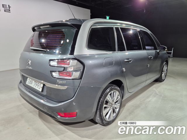 Citroen-DS C4 Picasso 2.0 B-HDI EXCLUSIVE — пробег 250 900 км — фото 5 из 5