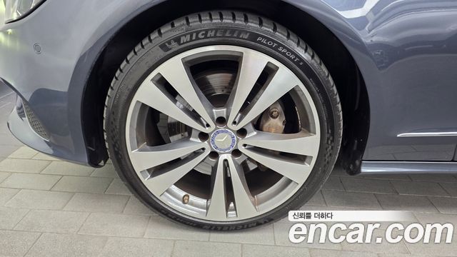 Mercedes-Benz CLS-Class из Кореи Encar