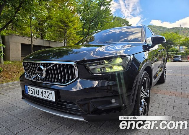 Volvo XC40 из Кореи Encar