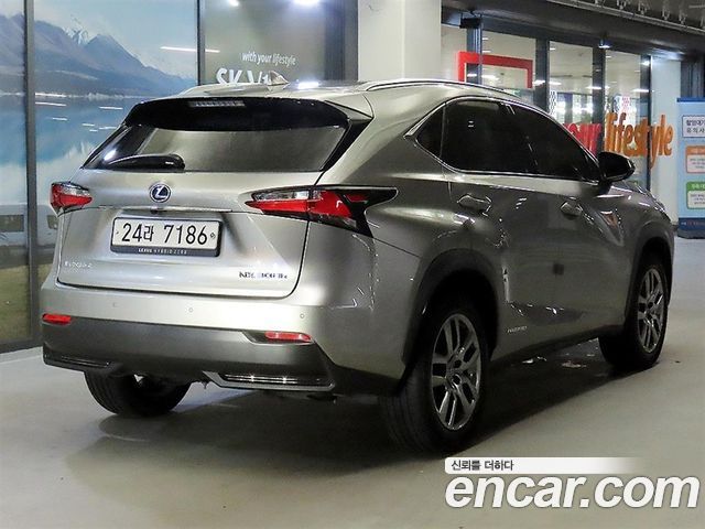 Lexus NX Supreme — пробег 92 761 км — фото 4 из 5