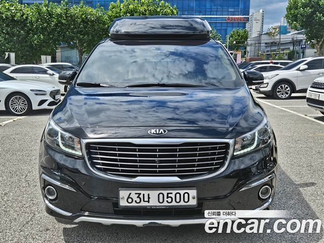 Kia Carnival Gasoline 9-seater Hi-Limousine Noblesse — пробег 98 710 км — фото 2 из 5