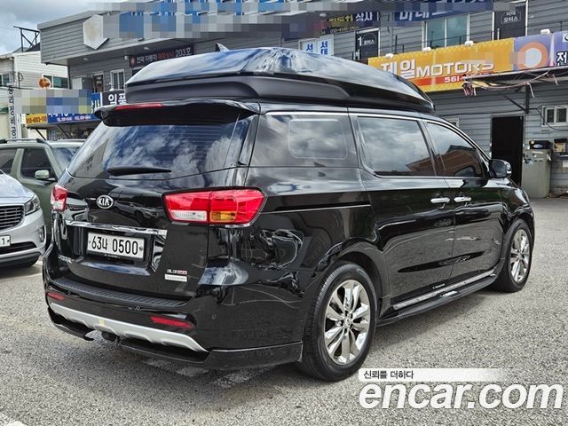 Kia Carnival Gasoline 9-seater Hi-Limousine Noblesse — пробег 98 710 км — фото 3 из 5