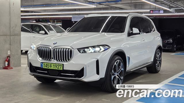 BMW X5 xDrive 40i xLine — пробег 11 250 км — фото 1 из 5