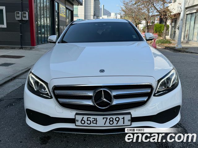 Mercedes-Benz E-Class из Кореи Encar