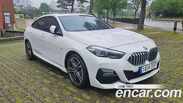 BMW 2-Series 220i M Sports — пробег 8 055 км — фото 3 из 5