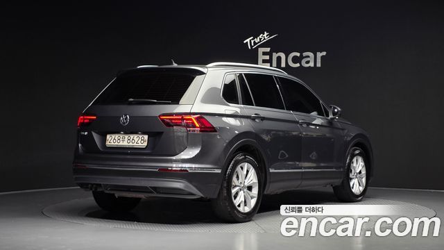 Volkswagen Tiguan из Кореи Encar