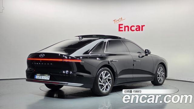 Hyundai Grandeur из Кореи Encar