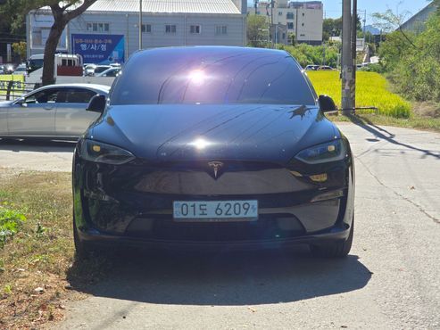 Tesla Model X Plaid — пробег 51 900 км — фото 2 из 5
