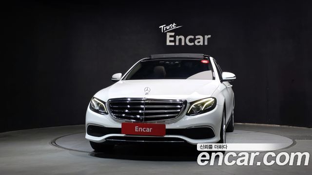 Mercedes-Benz E-Class из Кореи Encar