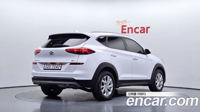 Hyundai Tucson из Кореи Encar