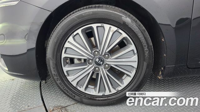 Kia K7 из Кореи Encar