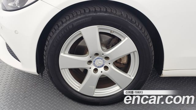 Mercedes-Benz C-Class из Кореи Encar